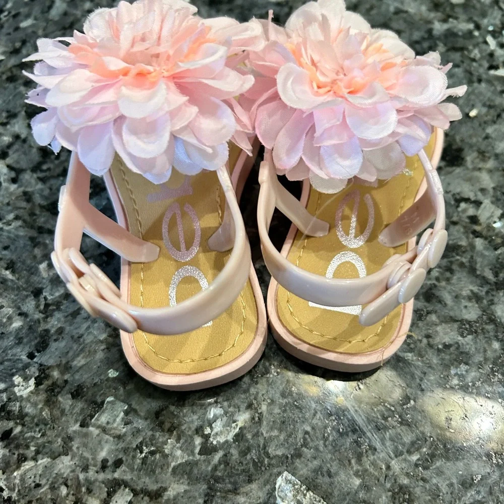 Bebe toddler girls sandals- size 7/8